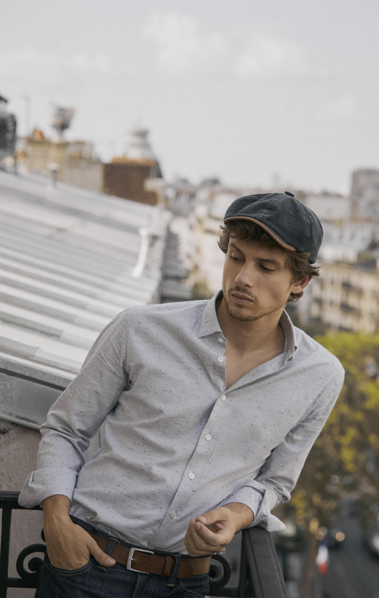 Grey shirt with micro dots