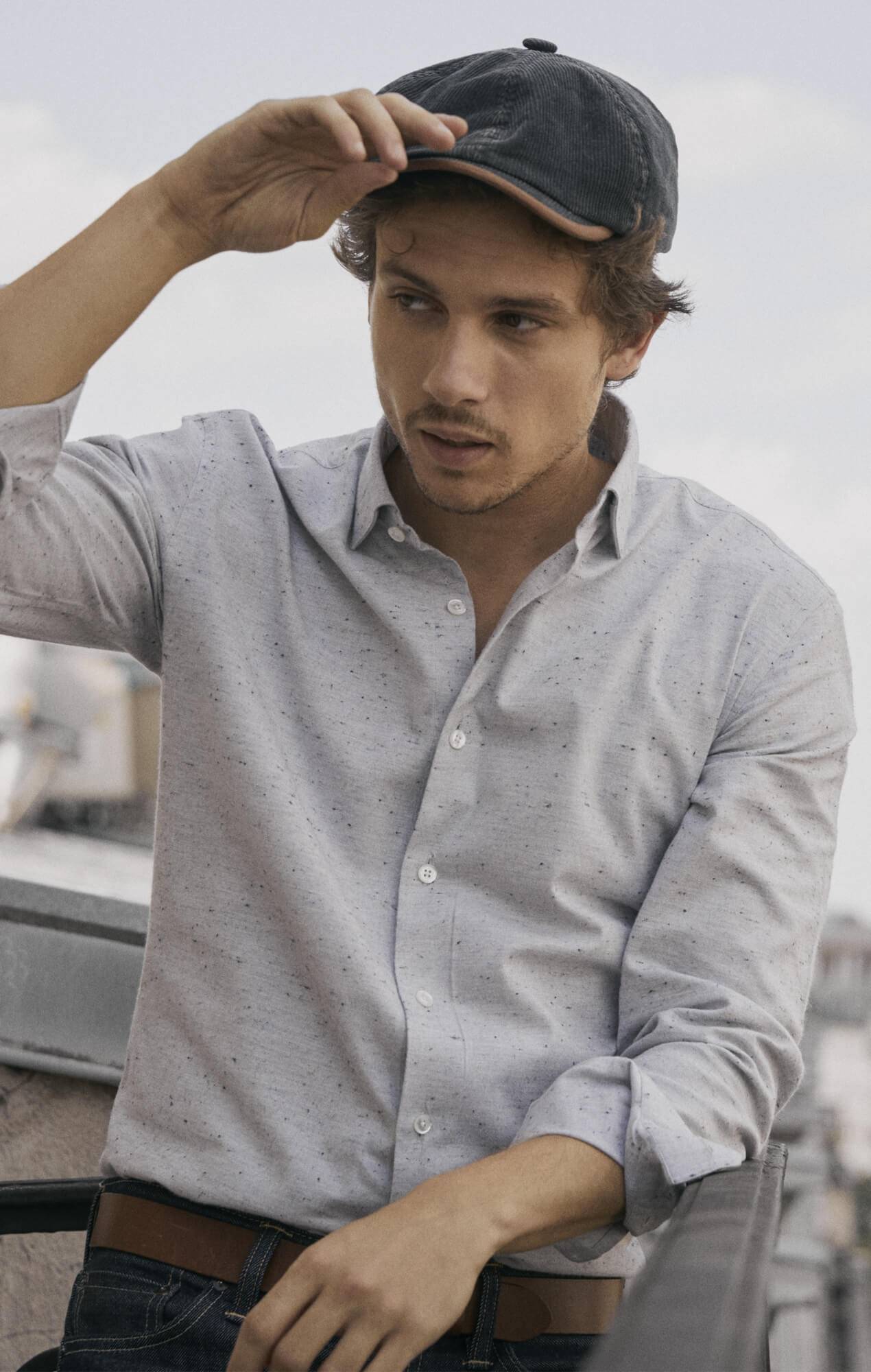 Chemise grise à puces Chemises pois