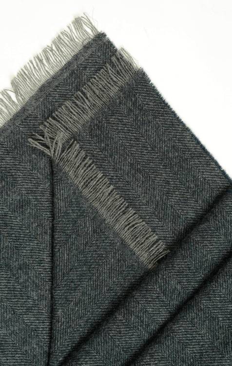 100% cashmere scarf - Navy herringbone