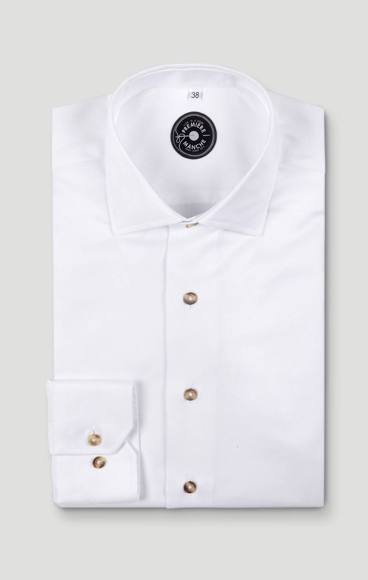 Choosing the best shirt for a wedding 